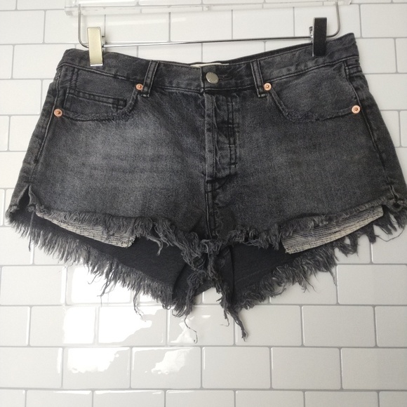 We the free anthropologie faded distressed shorts - Picture 3 of 4